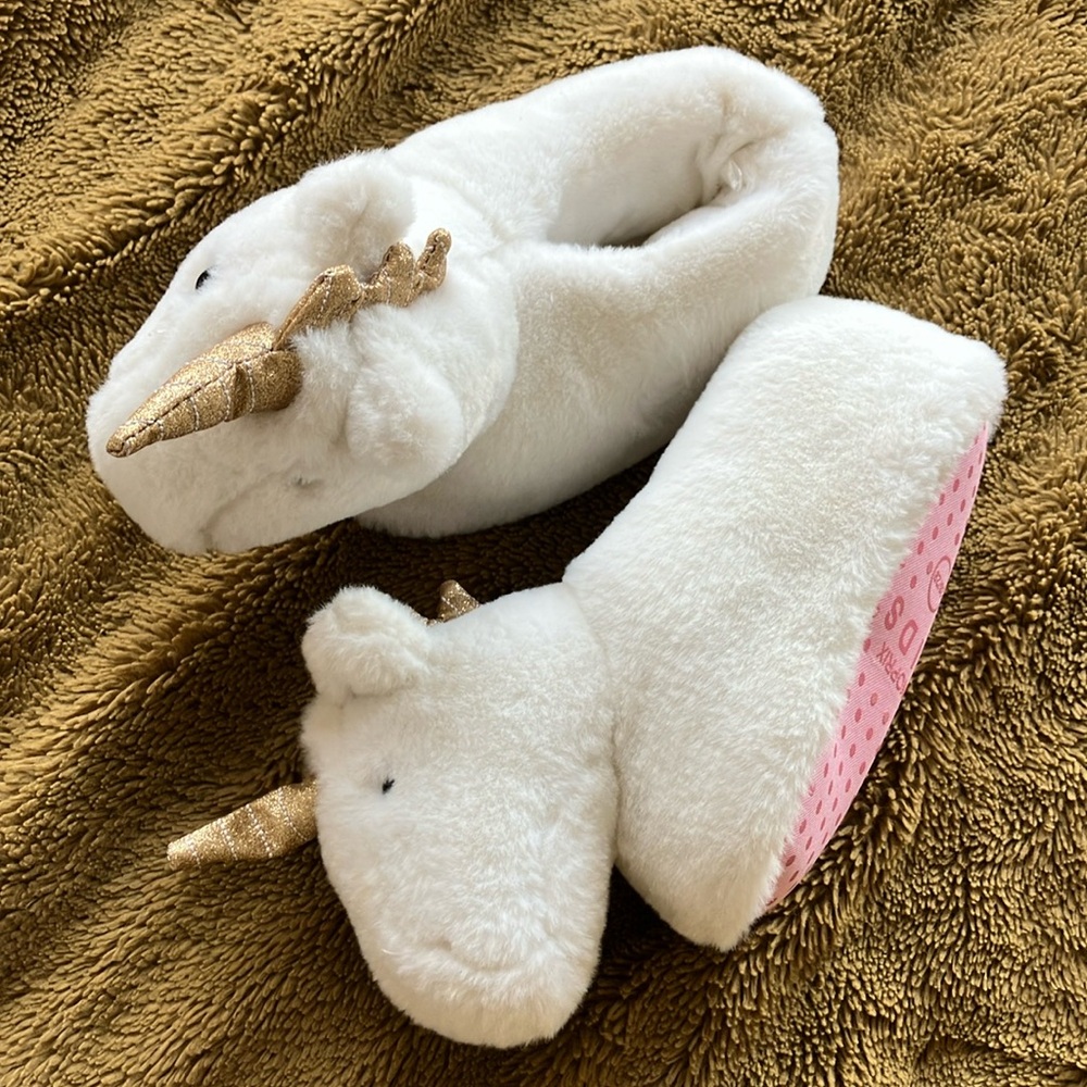 slippers size 11 🆕